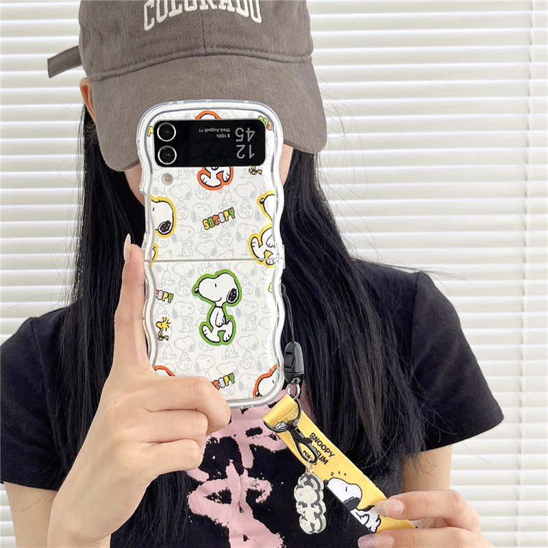 Urocze etui na telefon z kresk – Phone Cases Z Flip 5 recenzja i cena