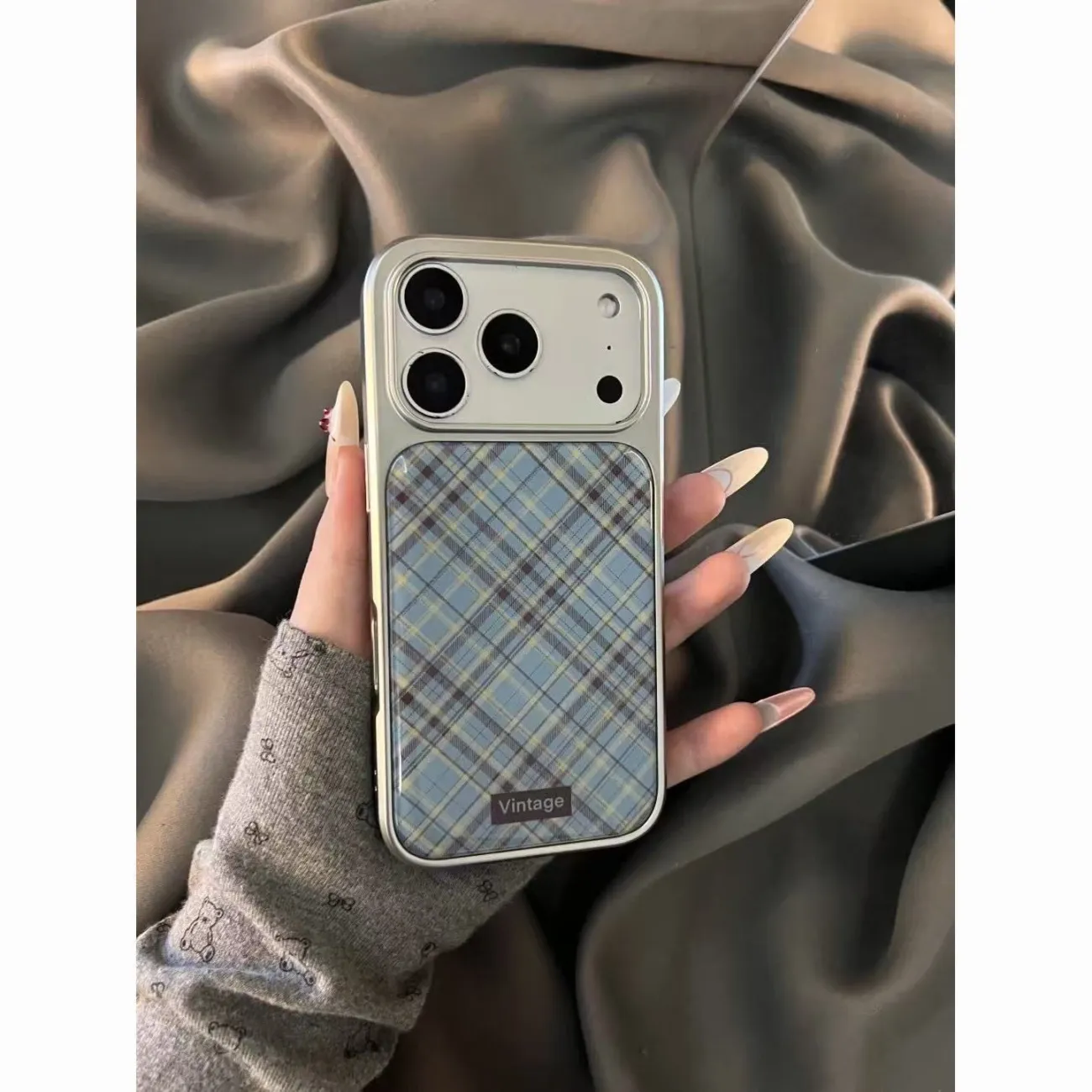 Japońskie i koreańskie etui na – Phone Cases Y2K recenzja i cena